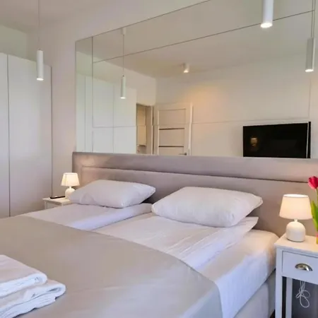 Westin House Modern Apartman